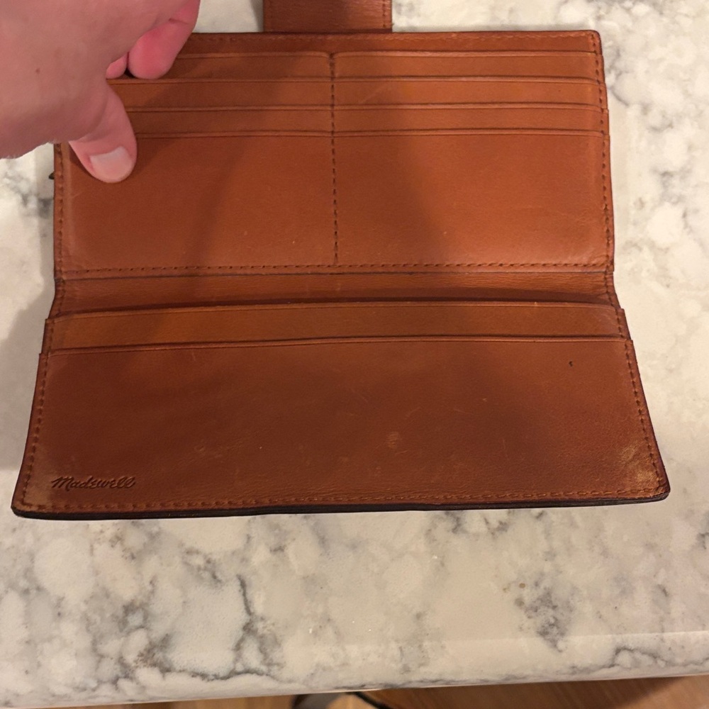 Brown Leather Snap Wallet. Madewell. Euc - Picture 3 of 5